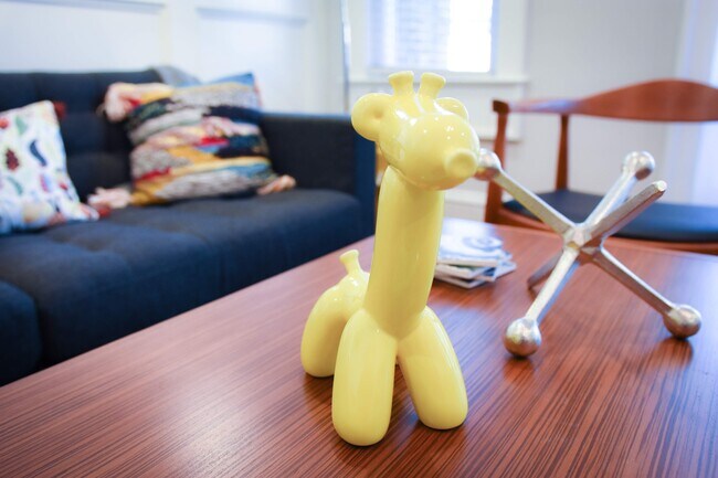 Photo - 2145 Kirkwood Ave Apartment