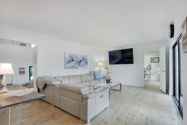 Foto del edificio - 1614 16th Ln