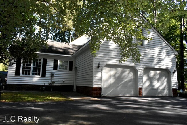 Building Photo - 5 br, 3 bath House - 535 Piney Point