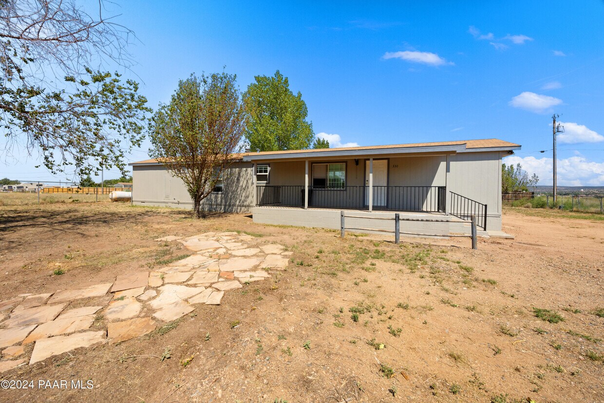 Primary Photo - 330 W Rio Trail