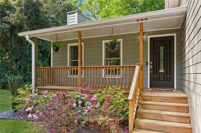 Building Photo - 355 Cross Creek Pl