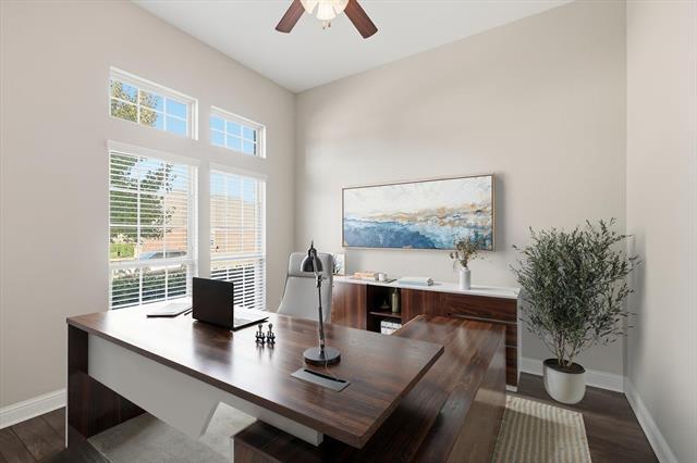 Foto del edificio - 15801 Weymouth Dr