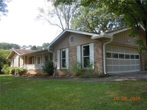 Building Photo - 5762 Fairfield Pl