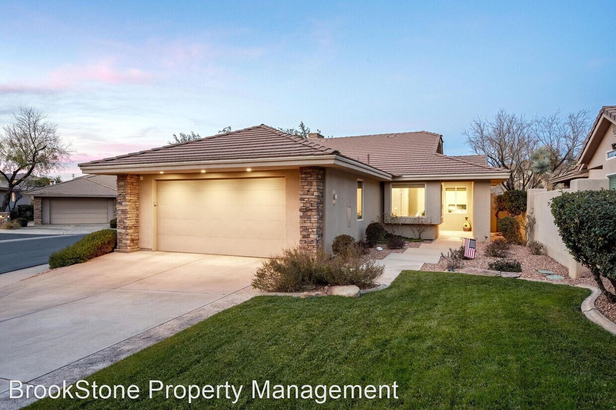 Primary Photo - 3 br, 2 bath House - 2240 E Cobalt #25