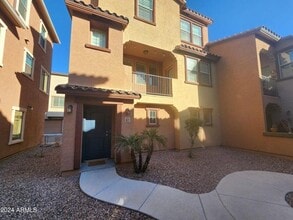 Building Photo - 1822 N 77th Glen