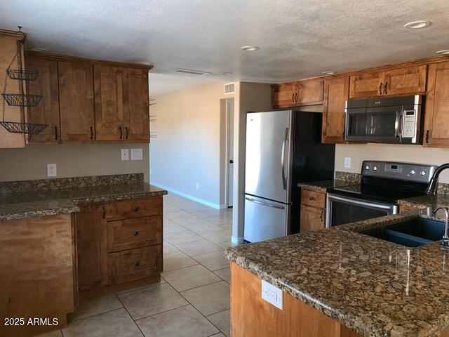Foto del edificio - 3753 E Charter Oak Rd