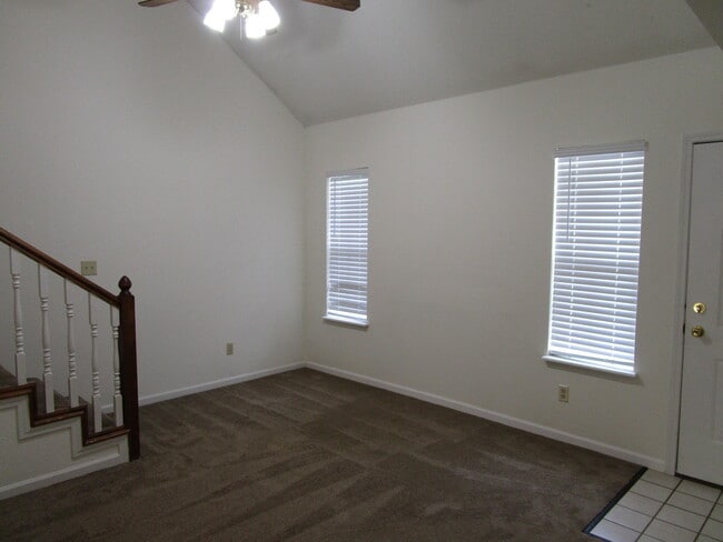 Foto del edificio - 4304 Cheryl Ct