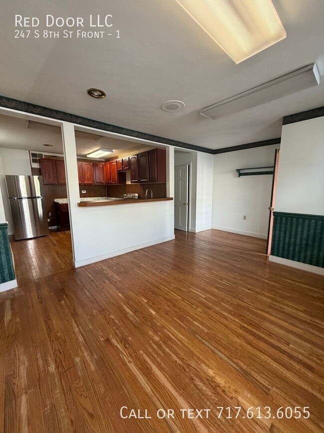 Building Photo - 247 S 8th St