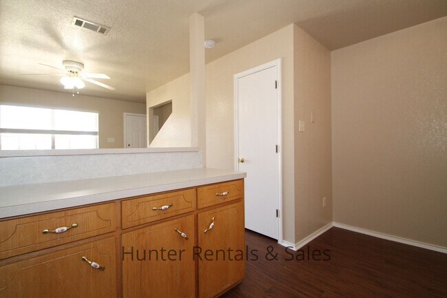 Foto del edificio - Fall Move!