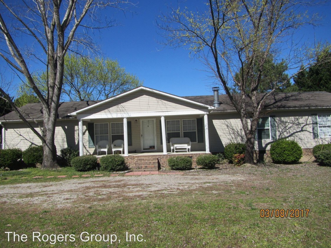 299 Vincent Hoyle Rd, Henderson, NC 27537 House Rental in Henderson, NC