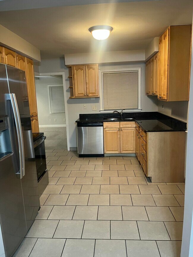 Foto del edificio - 12116 Columbia Ave