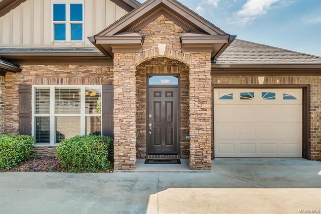 Building Photo - 9208 Springwood Ct