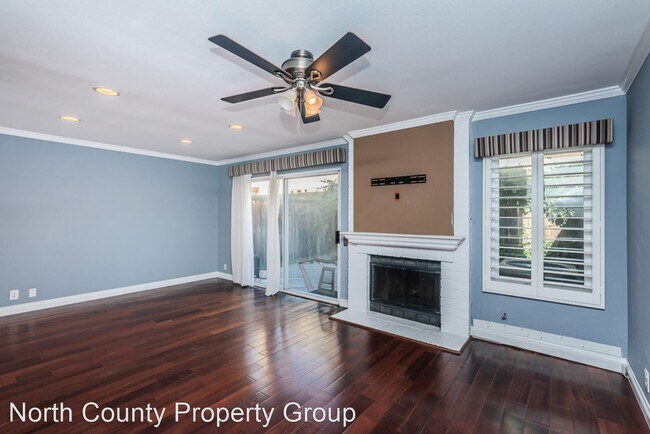 Building Photo - 3648 Caminito Carmel Landing