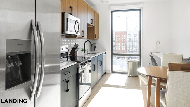 Foto del edificio - 1007 S Mint St