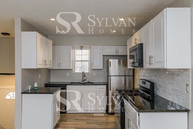 Building Photo - Coming HOME never felt so good!