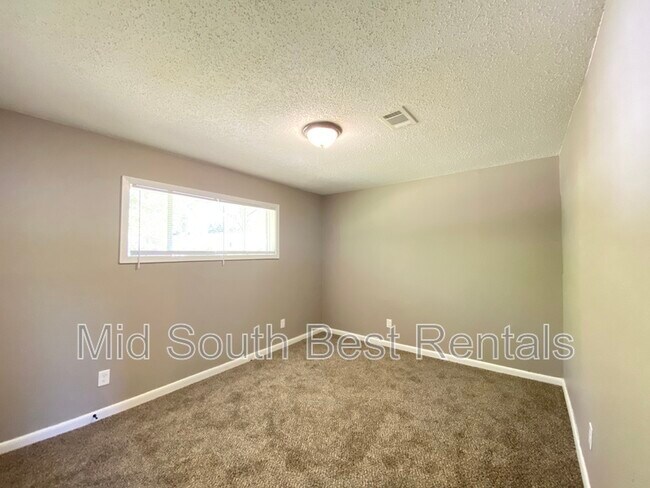 Building Photo - 7209 W 43rd St