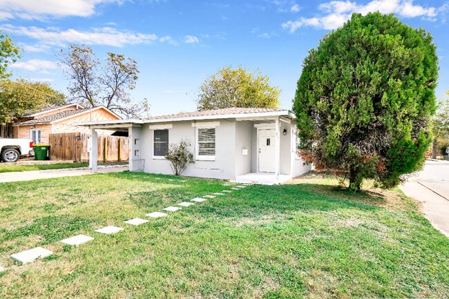 Foto del edificio - 140 Glenarm Pl