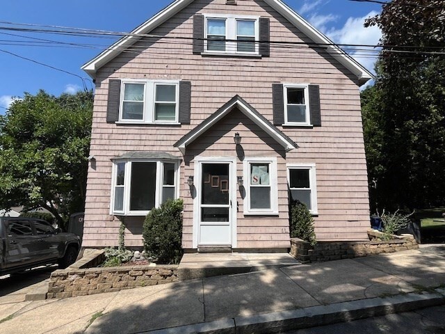 Primary Photo - 39 Lotus Ave