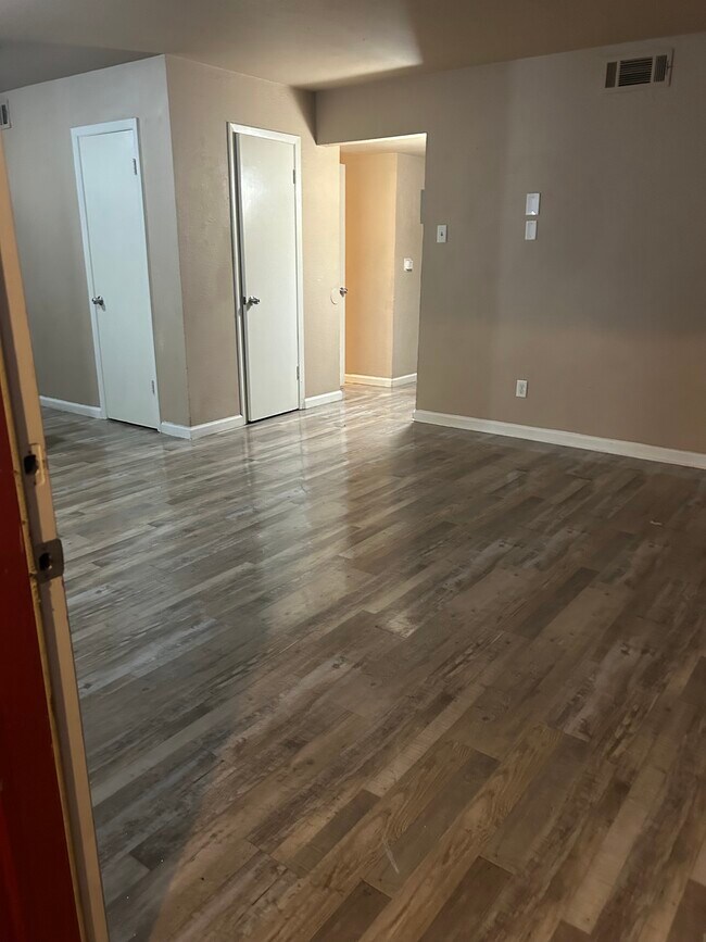 Foto del edificio - Harmony Apartments - ALL BILLS PAID!