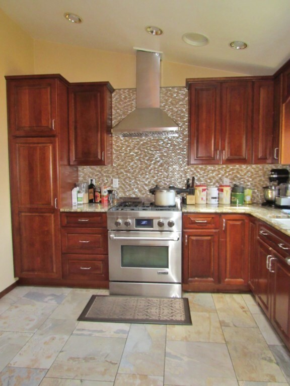 Foto del edificio - 2325 N 190th St