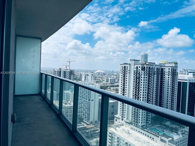 Foto del edificio - 1100 S Miami Ave
