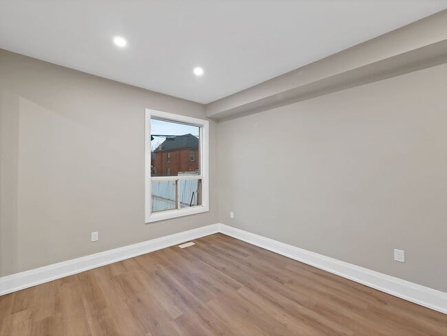 Photo du bâtiment - 51 Stirton St