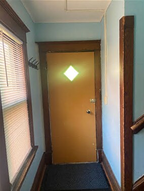 Foto del edificio - 1017 E Burlington St