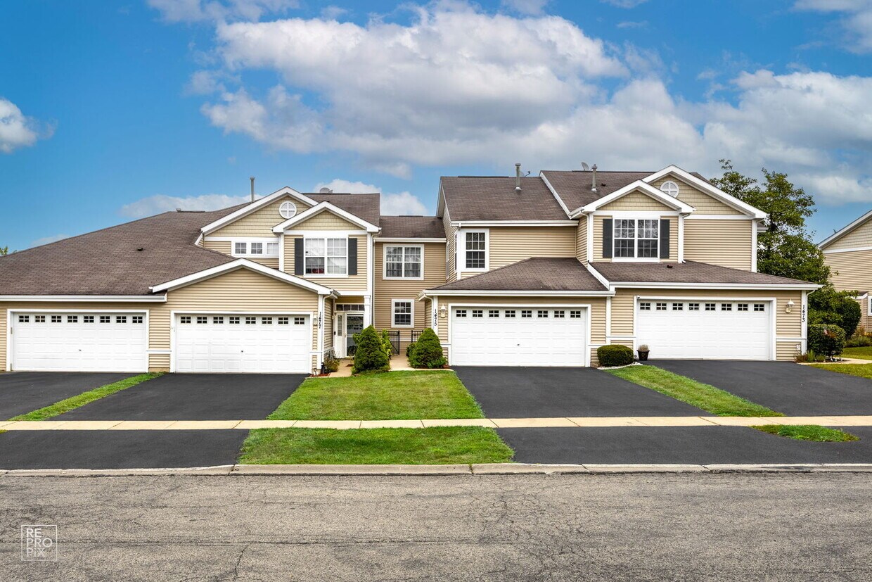 Primary Photo - 1475 Remington Ln