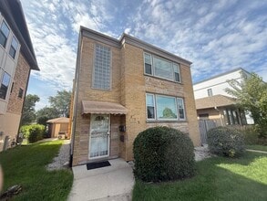 Building Photo - 315 W Prospect Ave