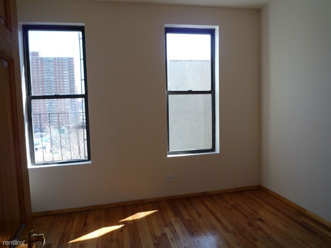 Building Photo - 217 W 145th St