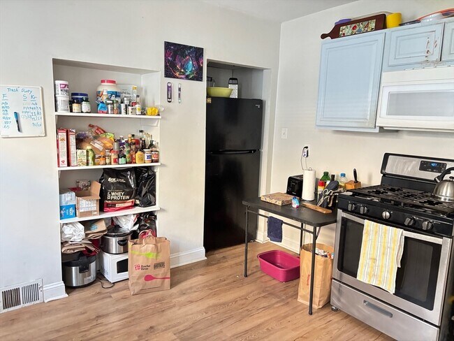 Foto del edificio - 6 Bayard St