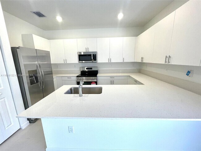 Foto del edificio - 12885 SW 233rd Terrace