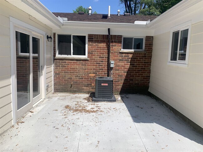 Building Photo - 3 br, 2 bath House - 32427 Chalfonte Dr