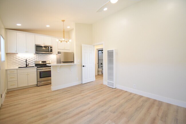 Foto del edificio - 1312 S Pacific St