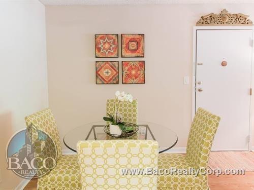 Foto del edificio - 2102 Sutters Mill Ln