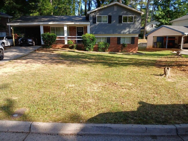 Building Photo - 3238 Amhurst Dr NW