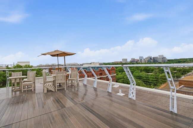 Foto del edificio - 2515 K St NW