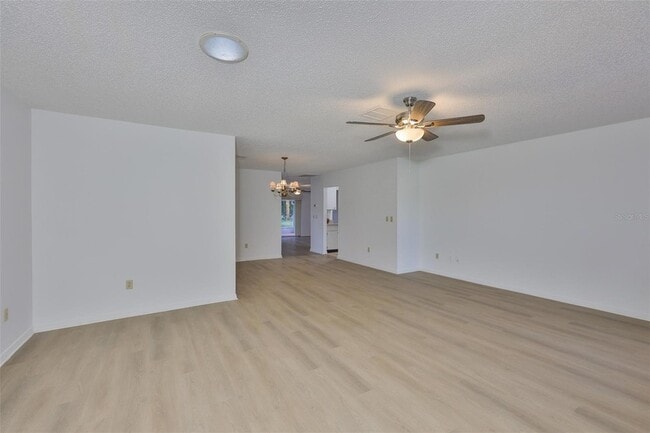 Building Photo - 1219 Wild Feather Ln