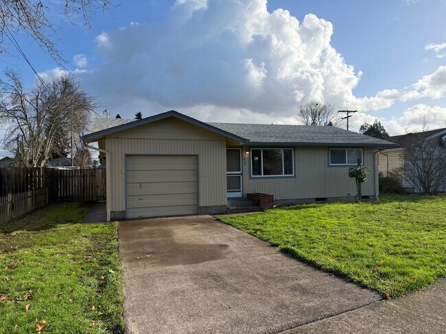 Foto del edificio - Nice single level 2 bedroom 1 bath house in Springfield!