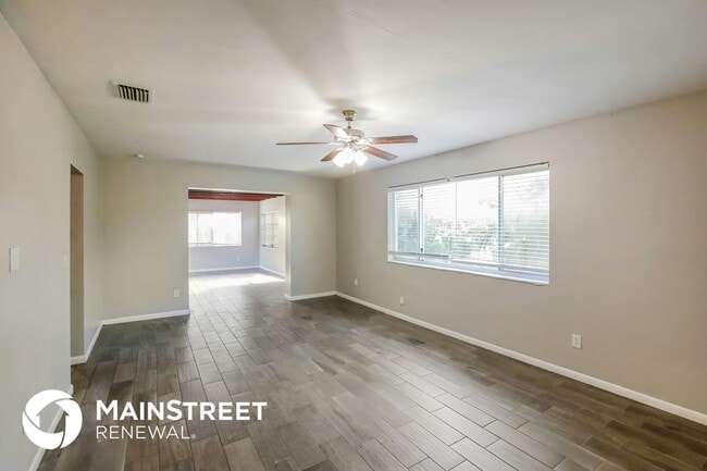 Building Photo - 2480 NW 63rd Ave