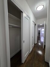 Building Photo - 216 E 89th St