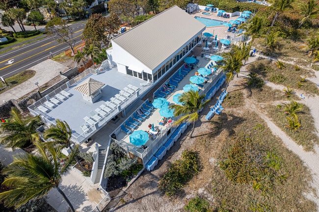 Foto del edificio - 4740 S Ocean Blvd