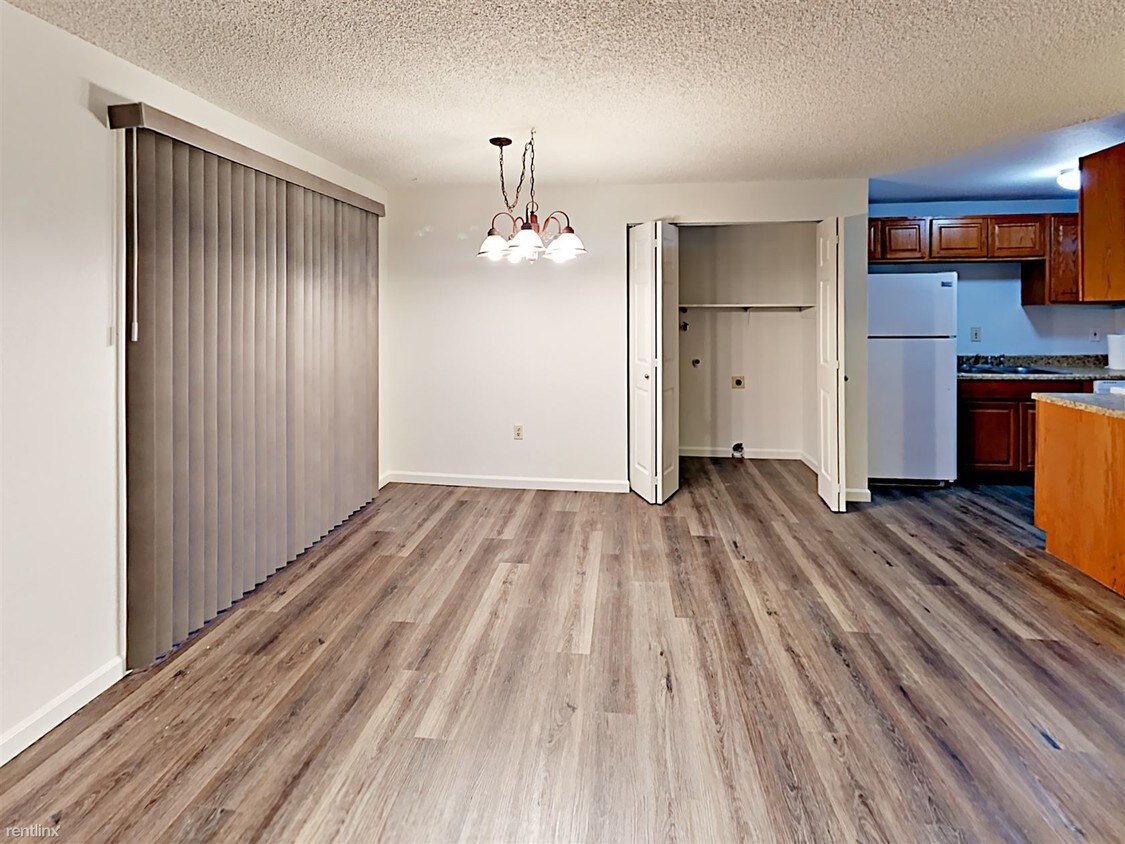 Foto principal - 626 N Tweedt St