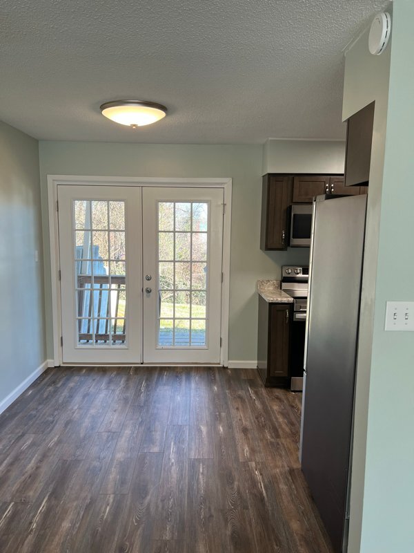 Foto del edificio - 100 Nanci Ln