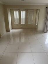 Building Photo - 1803 Via Las Palmas