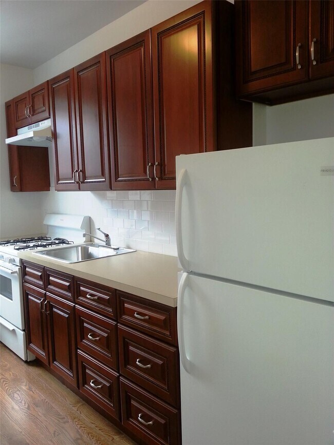Foto del edificio - 45-37 40th St