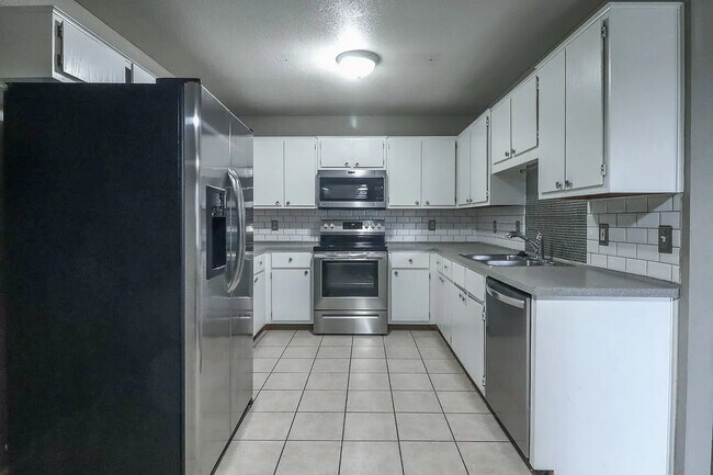 Foto del edificio - 2708 Edgefield St