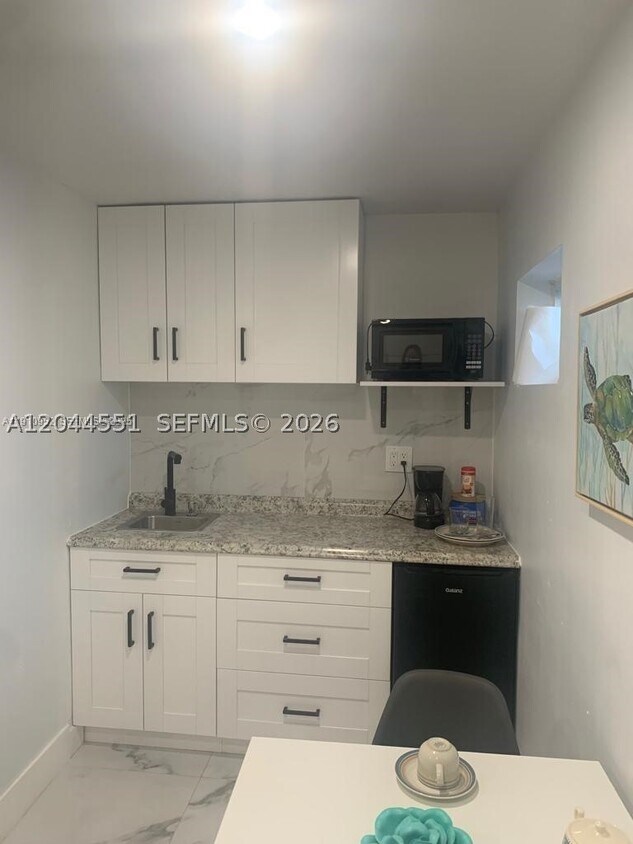 Foto del edificio - 14930 NE 7th Ave