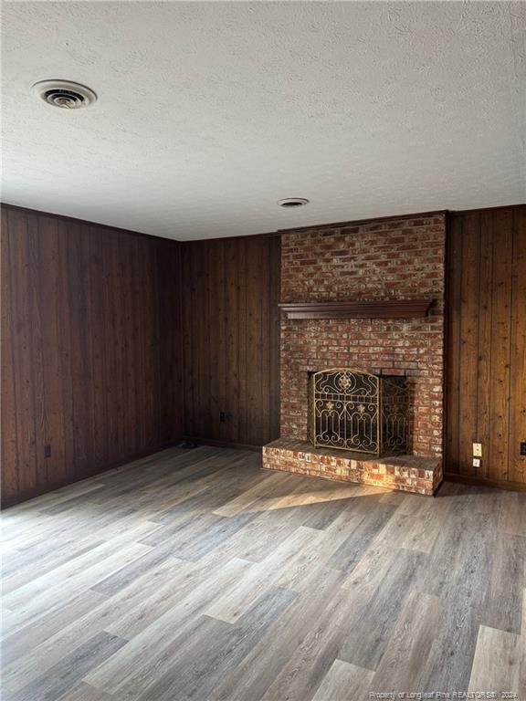 Foto del edificio - 5625 Blythewood Ln