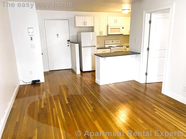 Photo - 134 Summer St Apartment